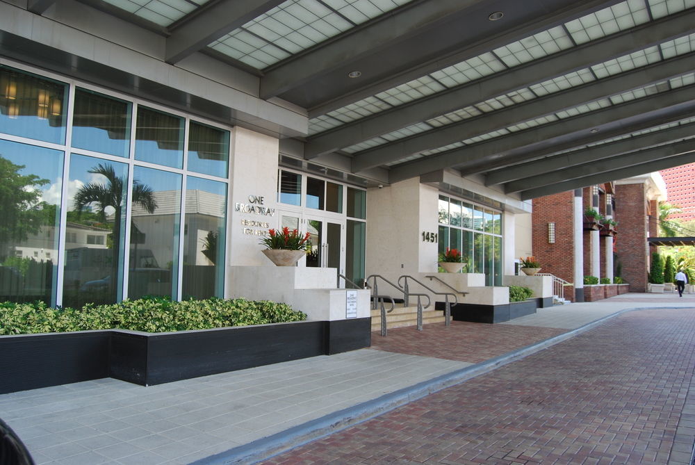 Churchill Suites Miami Brickell - One Broadway ภายนอก รูปภาพ