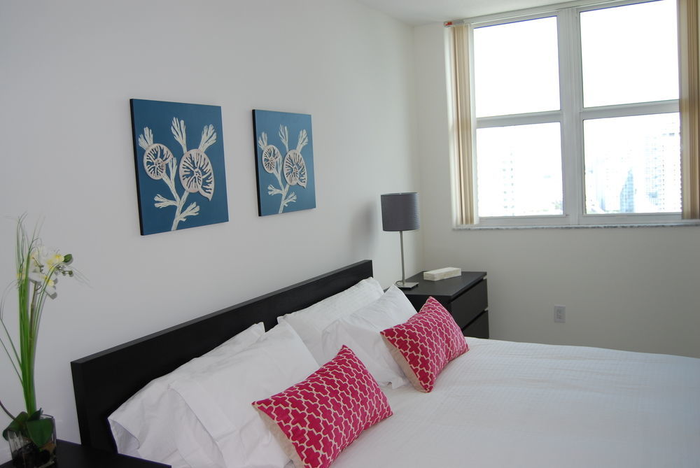 Churchill Suites Miami Brickell - One Broadway ภายนอก รูปภาพ