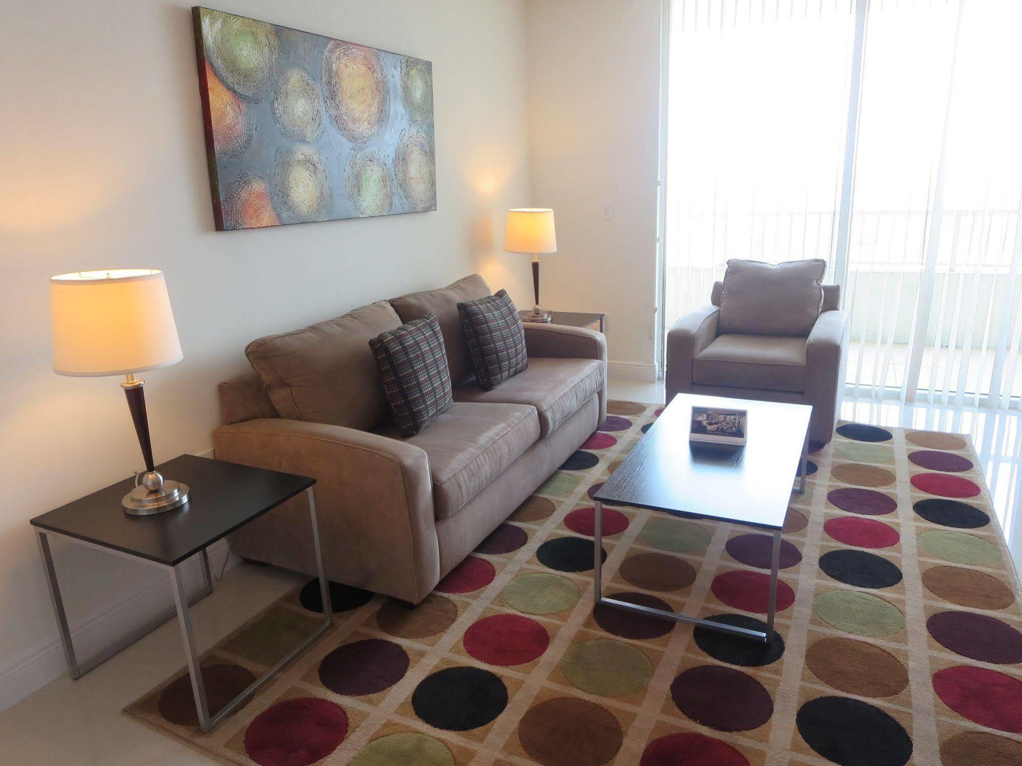 Churchill Suites Miami Brickell - One Broadway ภายนอก รูปภาพ