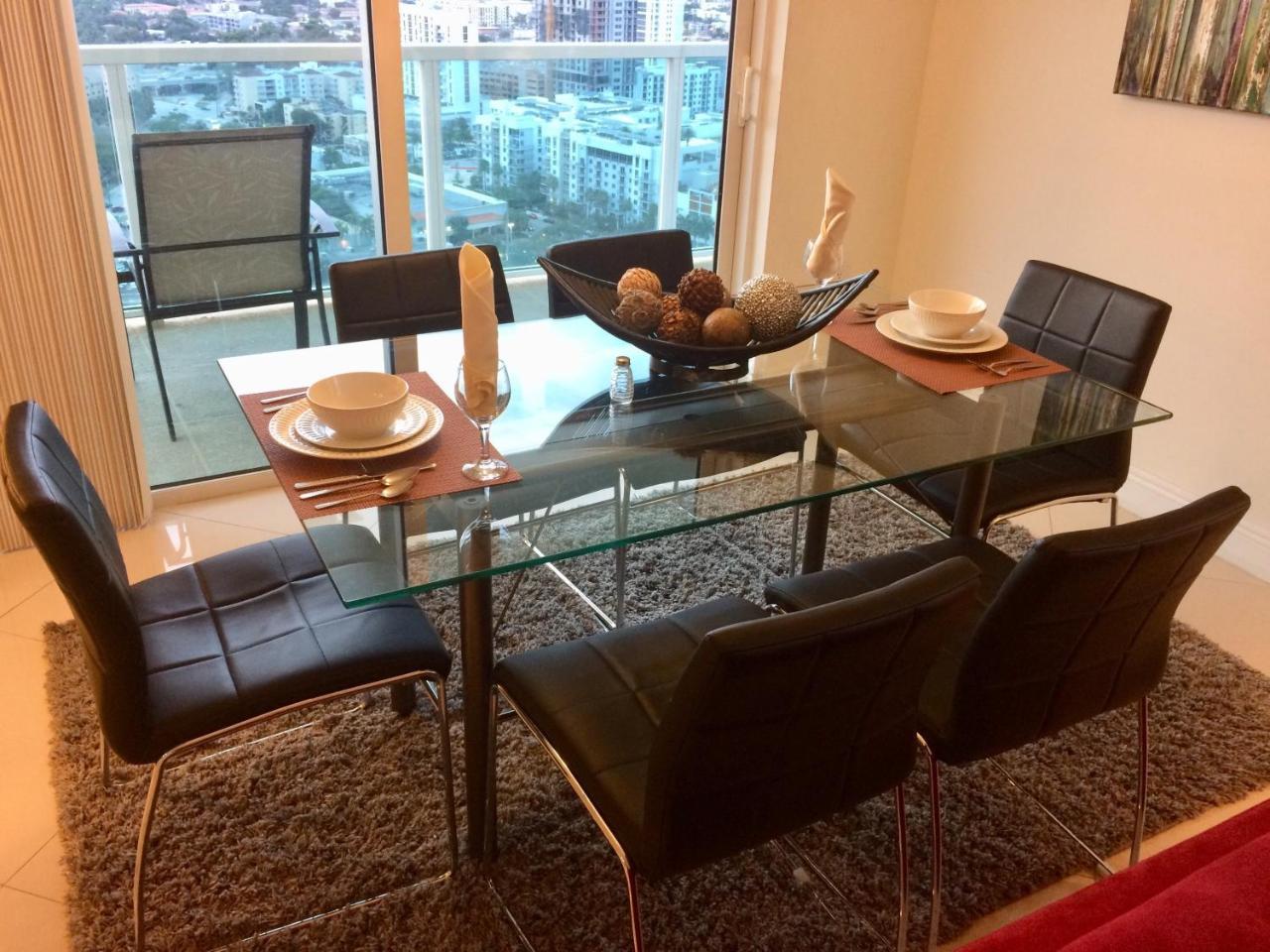 Churchill Suites Miami Brickell - One Broadway ภายนอก รูปภาพ